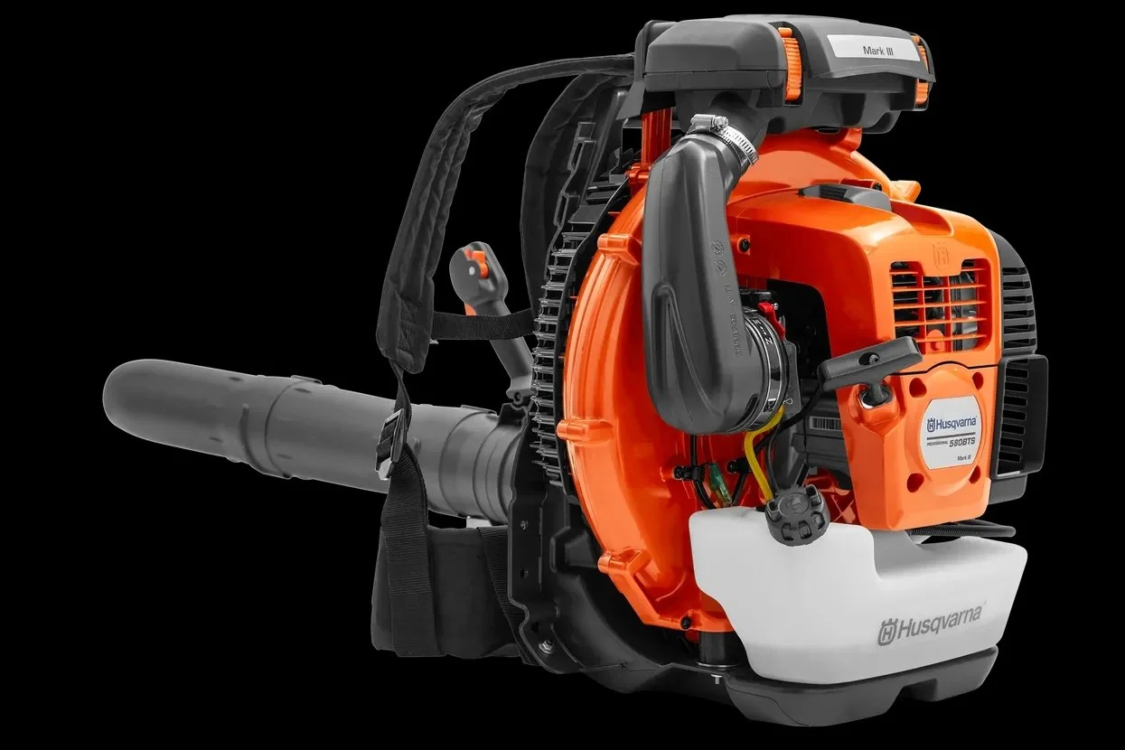 q1-15-1.webp Husqvarna 580BTS Gas Backpacks Blower - Image 1